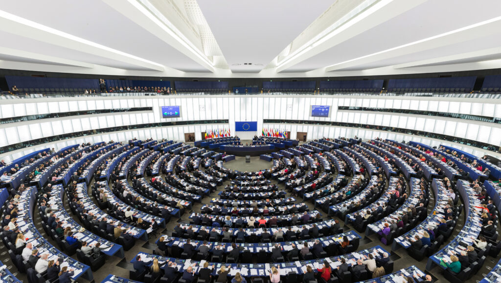 Има ли ЕС твърде малко правомощия за справяне с кризата?