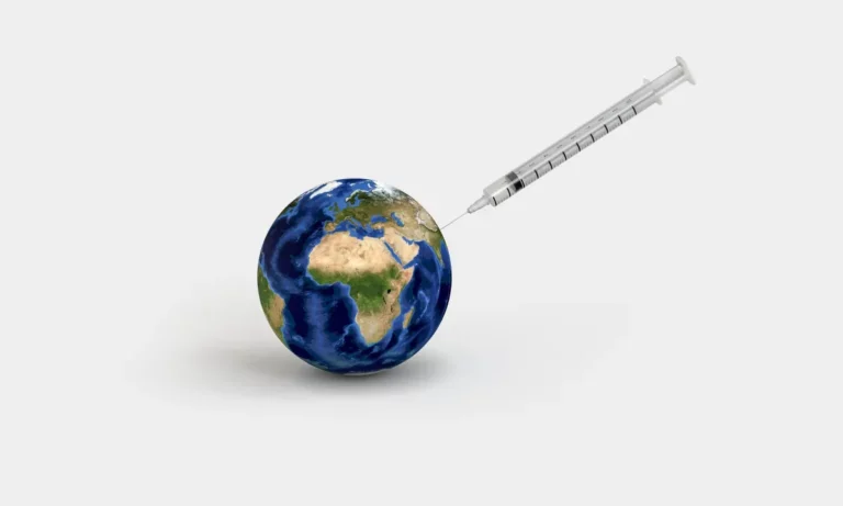WHO-Verträge: klarer Sieg der Pharmaindustrie und Gefahr für öffentliche Gesundheit